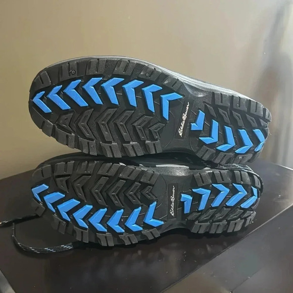 NWOT Eddie Bauer Snowfoil Winter boots - Picture 5 of 6